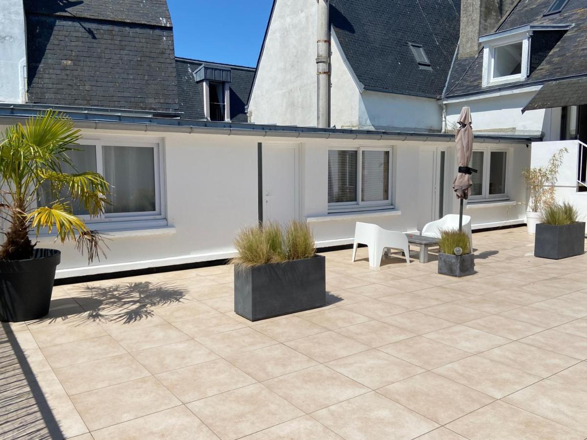 Votre Mini Maison En Plein Coeur Du Centre Ville -Terrasse - Et Parking Prive Sur Place Clos - Draps Et Menage Inclus Concarneau Exterior foto